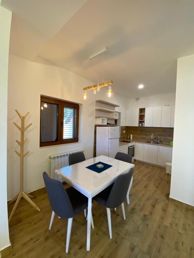 Turisticki Apartmani “Kraljeva Stolica” Žabljak Extérieur photo