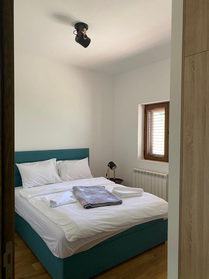 Turisticki Apartmani “Kraljeva Stolica” Žabljak Extérieur photo