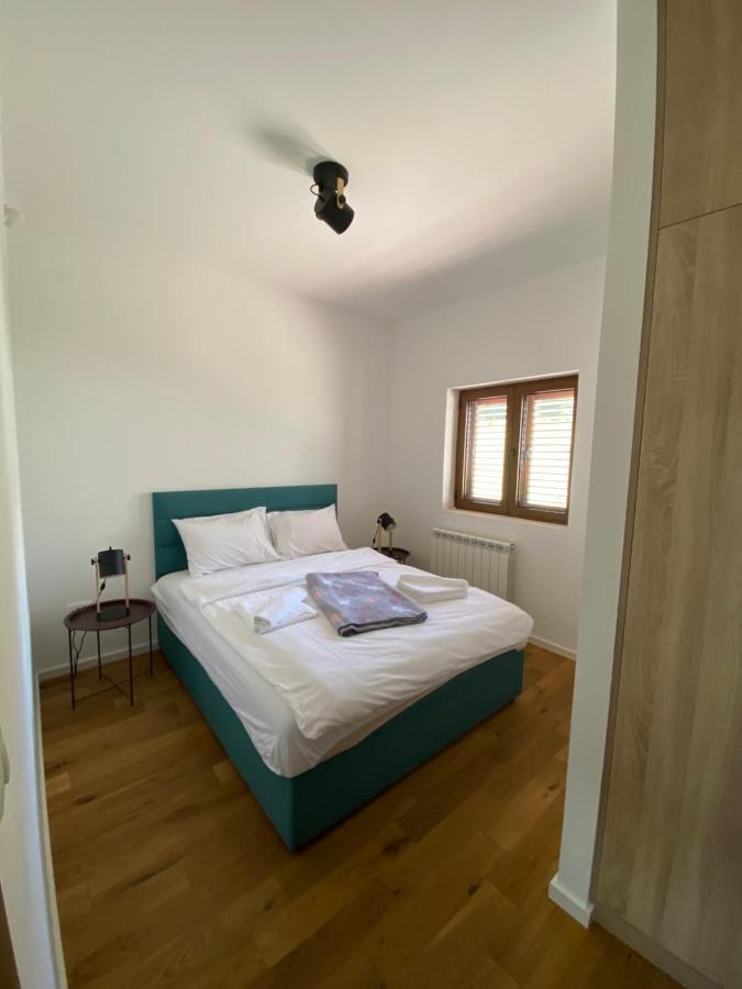Turisticki Apartmani “Kraljeva Stolica” Žabljak Extérieur photo