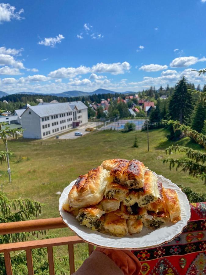 Turisticki Apartmani “Kraljeva Stolica” Žabljak Extérieur photo